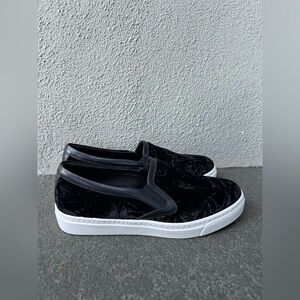 M. Gemi Cerchio Black Velvet  Slip On Sneakers Loafers Size 38.5 Preppy Casual